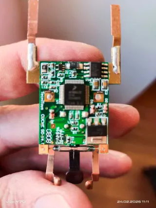 Chip Scalextric advance system