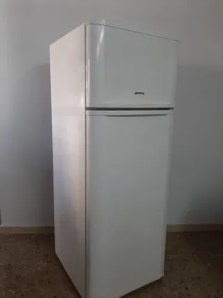 Congelador vertical rommer