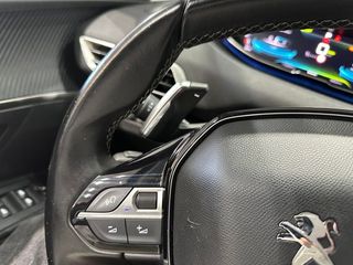 Peugeot 3008 Hybrid 1.6HYBRID 225CV ALLURE EAT8