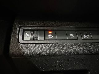 Peugeot 3008 Hybrid 1.6HYBRID 225CV ALLURE EAT8