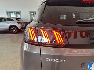 Peugeot 3008 Hybrid 1.6HYBRID 225CV ALLURE EAT8