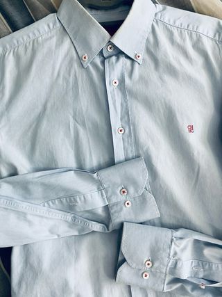 Camisa Hombre Carolina Herrera.