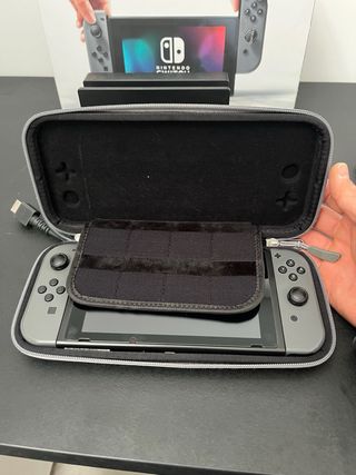 Nintendo switch 1 en muy buen estado