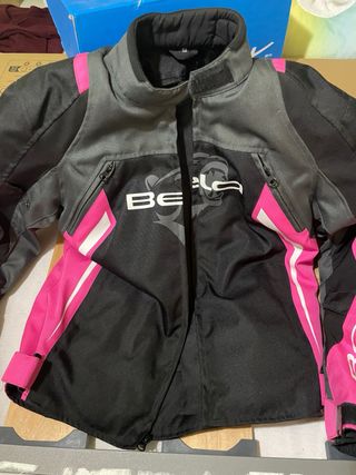 Chaqueta moto con protecciones