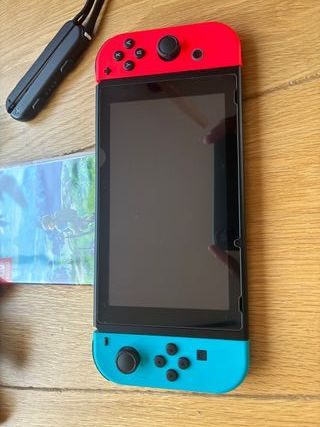 Nintendo Switch 1 sin usar con juego Zelda