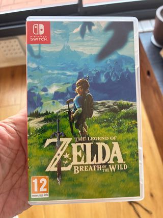 Nintendo Switch 1 sin usar con juego Zelda