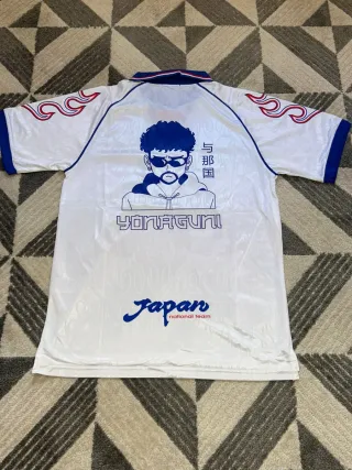 Camiseta Bad Bunny x Japón + Regalo