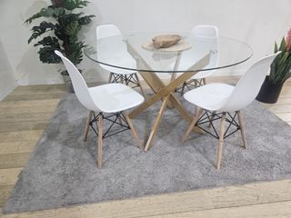 OFERTON DE MESA REDONDA DE CRISTAL + 4 SILLAS