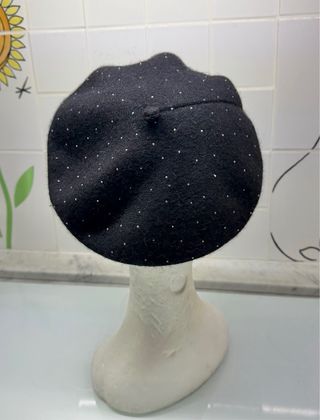 Basco con micro borchie angora e viscosa