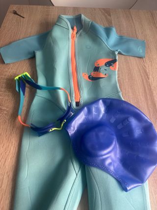 Neopreno infantil 6 años, las tres cosas,