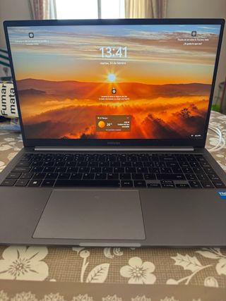 SAMSUNG GALAXY BOOK4 2024 INTEL CORE I5 120U 8GB