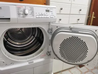 Secadora de ropa AEG. Electrolux 8 kg.