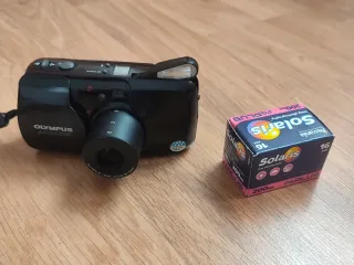 Cámara de fotos analógica Olympus Mju