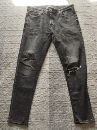 Pantalón Zara hombre talla L