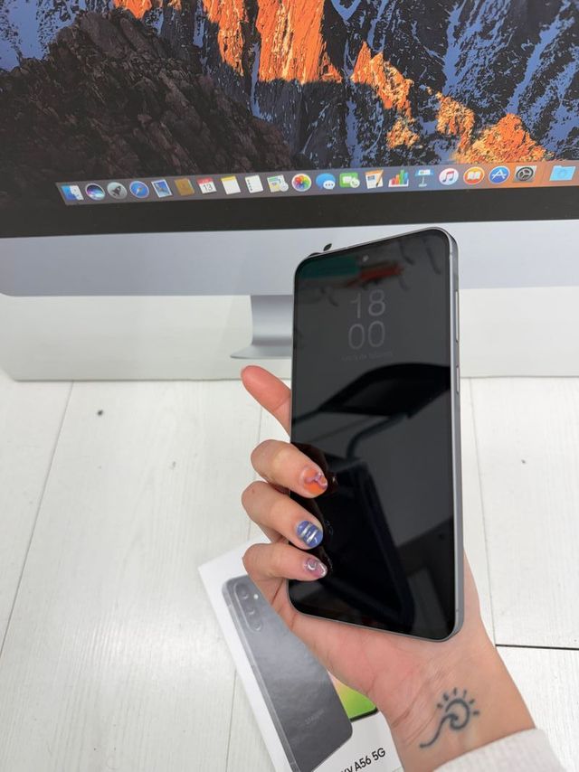 Samsung Galaxy A56 5G 256GB EN SU CAJA