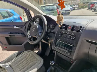 Volkswagen Touran 2012