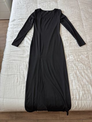 Vestito lungo con spacco alla gamba