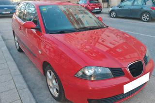 SEAT Ibiza 1.4 16V 100 CV / Funciona bien 2005