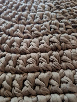 Alfombra de ganchillo 92 cm de diámetro