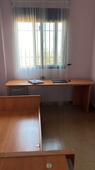 Dormitorio juvenil completo en perfecto estado.