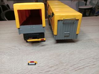 Trailers remolques Barreiros Kas 1:43