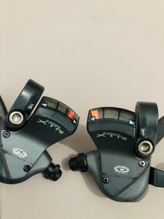 Pulsadores XTR M952 3x9v