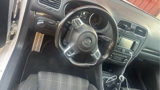 Volkswagen Golf 2011
