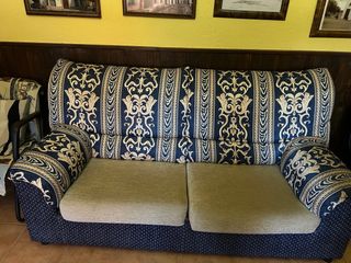 Sofá de 2 plazas tela beige y azul