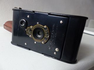 ANTIGUA CAMARA KODAK VEST POCKET - ANTERIOR 1920