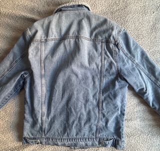 Chaqueta vaquera forrada de borrego