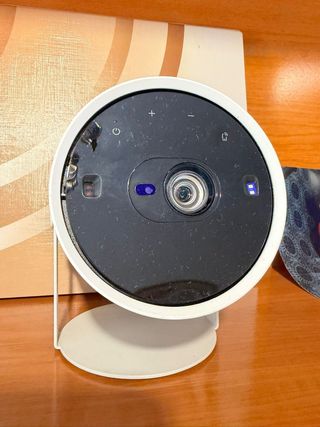 Proyector Portátil Blanco y Negro