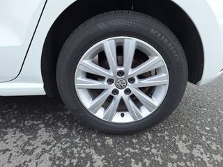 Volkswagen Polo 2015