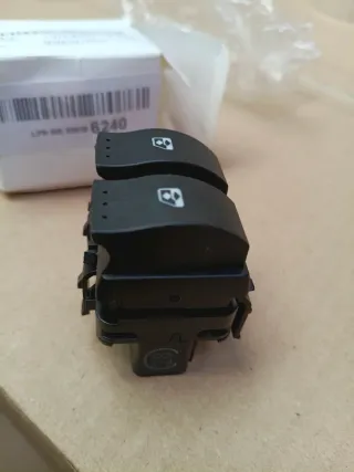 Interruptor Elevalunas Clio 2