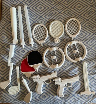 Nintendo Wii Negra + 4 Mandos + Juegos