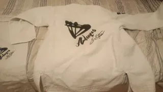 Kimono Jiu Jitsu Niña Talla m/38/10 Blanco