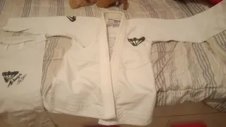 Kimono Jiu Jitsu Niña Talla m/38/10 Blanco
