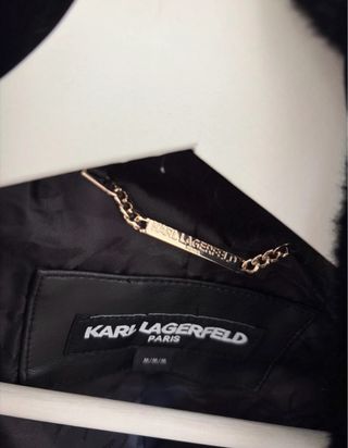 Abrigo pelo Karl Lagerfeld negro