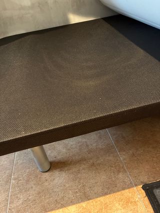 Base tapizada para colchón matrimonial