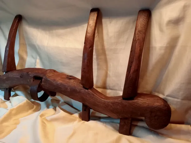 ANTIGUO YUGO DE MULA ARADO MADERA ORIGINAL COLECCl