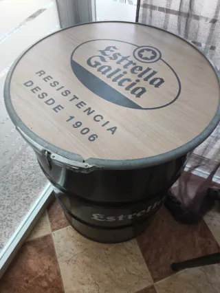 Mesa Barril Estrella Galicia
