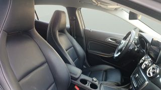 Mercedes-Benz GLA 180 90 kW (122 CV)