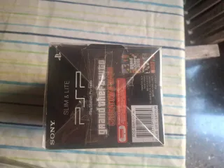 CAJA PSP 3004 Grand Theft Auto Chinatown Wars Solo