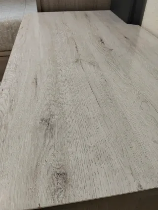 Escritorio de madera