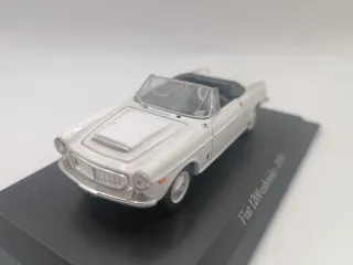 Modellino Auto Fiat 1200 Cabriolet 1959