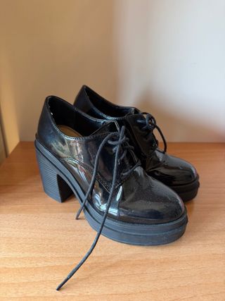 Zapatos charol tacón plataforma talla 36