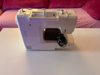 Máquina de coser Home