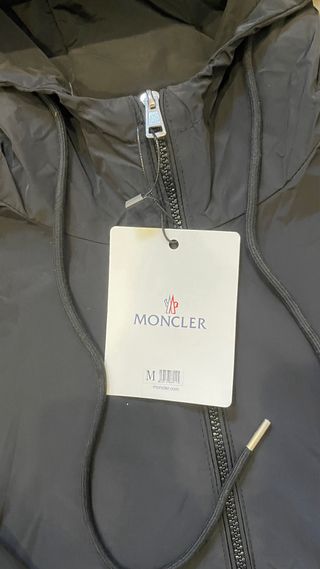 Chaqueta Moncler Negra Talla M
