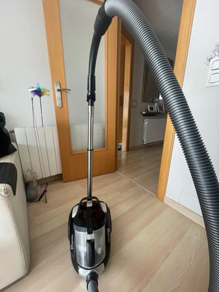 Aspiradora Rowenta Compact Power XXL Ciclonic