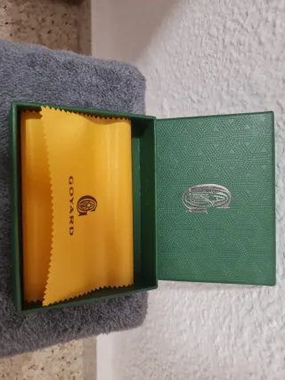 Tarjetero Goyard Negro y Marrón