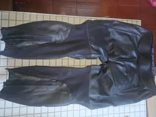 Traje Dainese 2 Piezas Talla 56 en perfecto estado